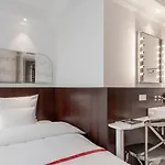 Ruby Coco By Ihg Hotel 4*